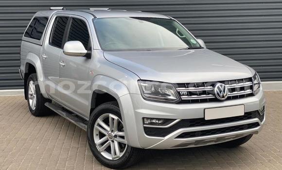 Nunua Ilio tumika Volkswagen Amarok Fedha Gari ndani ya Gilé nchini Zambezia