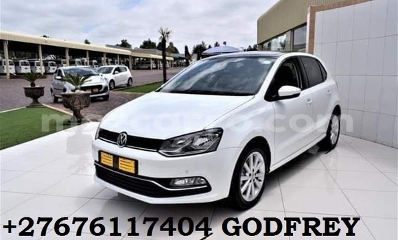 Comprar Usado Volkswagen Golf Branco Carro em Maputo em Maputo Comprar Usado Volkswagen Golf Branco Carro em Maputo em Maputo