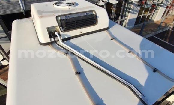 Comprar Usado Mercedes‒Benz 1117 Branco Caminhão em Maputo em Maputo Comprar Usado Mercedes‒Benz 1117 Branco Caminhão em Maputo em Maputo