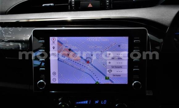 Comprar Usado Toyota Hilux Branco Carro em Maputo em Maputo Comprar Usado Toyota Hilux Branco Carro em Maputo em Maputo