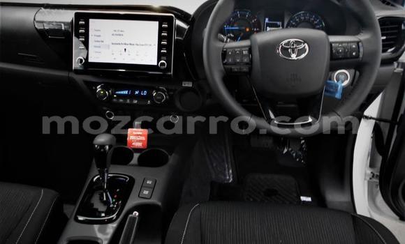Comprar Usado Toyota Hilux Branco Carro em Maputo em Maputo Comprar Usado Toyota Hilux Branco Carro em Maputo em Maputo