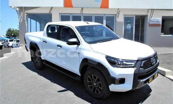 Comprar Usado Toyota Hilux Branco Carro em Maputo em Maputo Comprar Usado Toyota Hilux Branco Carro em Maputo em Maputo