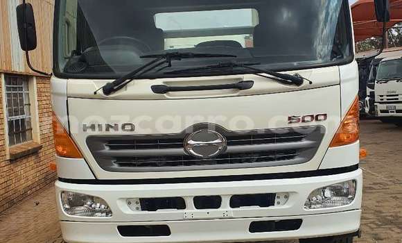 Comprar Usado Hino 300 Series Branco Caminhão em Maputo em Maputo Comprar Usado Hino 300 Series Branco Caminhão em Maputo em Maputo