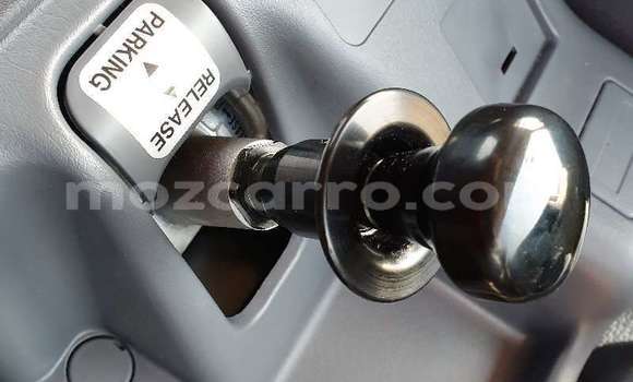 Comprar Usado Isuzu FTR 850 Branco Caminhão em Maputo em Maputo Comprar Usado Isuzu FTR 850 Branco Caminhão em Maputo em Maputo