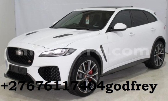 Comprar Usado Jaguar F-Pace Branco Carro em Maputo em Maputo