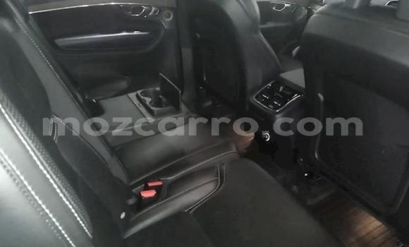 Comprar Usado Volvo XC90 Branco Carro em Maputo em Maputo Comprar Usado Volvo XC90 Branco Carro em Maputo em Maputo