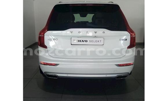 Comprar Usado Volvo XC90 Branco Carro em Maputo em Maputo Comprar Usado Volvo XC90 Branco Carro em Maputo em Maputo