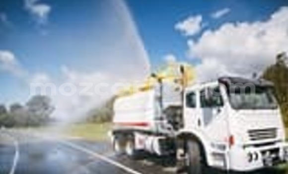 Comprar Usado Iveco Cargo Branco Caminhão em Maputo em Maputo Comprar Usado Iveco Cargo Branco Caminhão em Maputo em Maputo