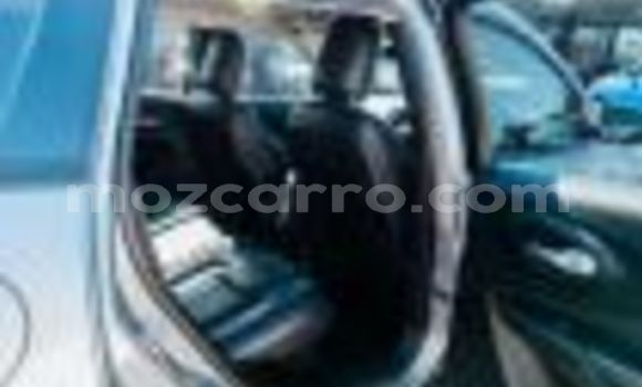 Comprar Usado Jeep Cherokee Prata Carro em Maputo em Maputo Comprar Usado Jeep Cherokee Prata Carro em Maputo em Maputo