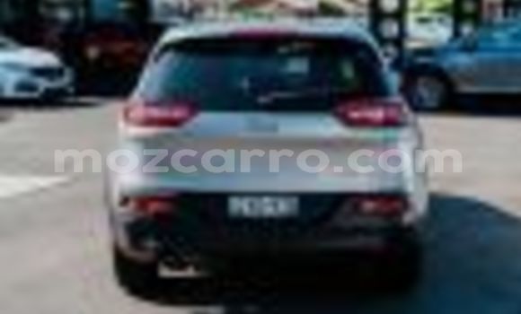 Comprar Usado Jeep Cherokee Prata Carro em Maputo em Maputo Comprar Usado Jeep Cherokee Prata Carro em Maputo em Maputo
