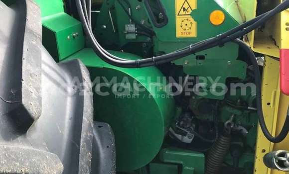 Comprar Usado Caterpillar 120 Verde Caminhão em Maputo em Maputo Comprar Usado Caterpillar 120 Verde Caminhão em Maputo em Maputo