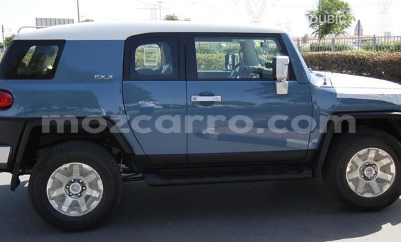 Comprar Importar Toyota FJ Cruiser Azul Carro em Import - Dubai em Cabo Delgado Comprar Importar Toyota FJ Cruiser Azul Carro em Import - Dubai em Cabo Delgado