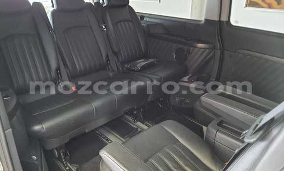 Nunua Ilio tumika Mercedes‒Benz Viano Nyeusi Gari ndani ya Maputo nchini Maputo Nunua Ilio tumika Mercedes‒Benz Viano Nyeusi Gari ndani ya Maputo nchini Maputo