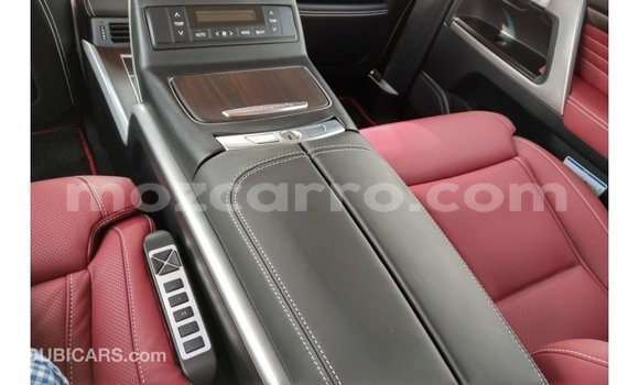 Tenga Imported Toyota Land Cruiser Nhema Mota in Import - Dubai in Cabo Delgado Tenga Imported Toyota Land Cruiser Nhema Mota in Import - Dubai in Cabo Delgado