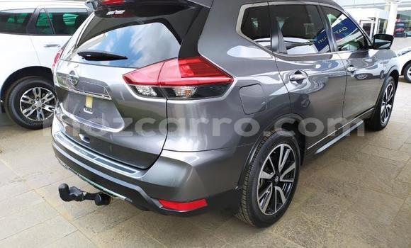 Comprar Usado Nissan X-Trail Prata Carro em Maputo em Maputo Comprar Usado Nissan X-Trail Prata Carro em Maputo em Maputo