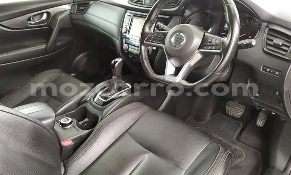 Comprar Usado Nissan X-Trail Prata Carro em Maputo em Maputo Comprar Usado Nissan X-Trail Prata Carro em Maputo em Maputo