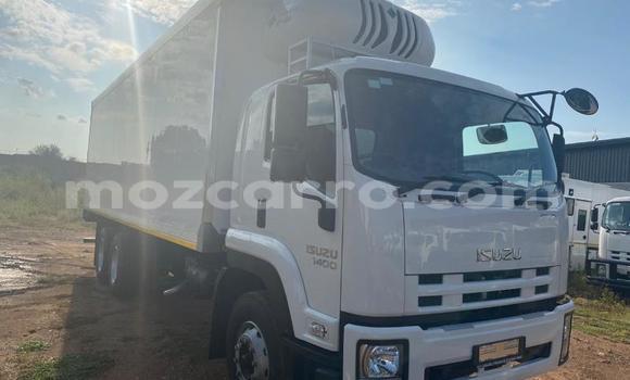 Comprar Usado Isuzu FTR 850 Branco Caminhão em Maputo em Maputo Comprar Usado Isuzu FTR 850 Branco Caminhão em Maputo em Maputo