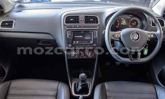 Comprar Usado Volkswagen Polo Vermelho Carro em Maputo em Maputo Comprar Usado Volkswagen Polo Vermelho Carro em Maputo em Maputo