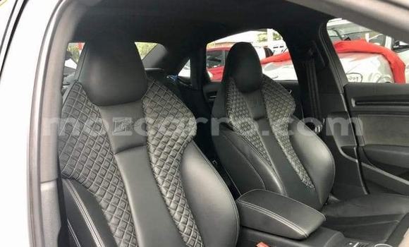 Comprar Usado Audi RS3 Branco Carro em Maputo em Maputo Comprar Usado Audi RS3 Branco Carro em Maputo em Maputo