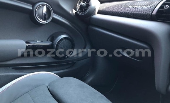 Comprar Usado MINI Cooper De outros Carro em Maputo em Maputo Comprar Usado MINI Cooper De outros Carro em Maputo em Maputo