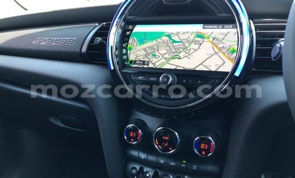 Comprar Usado MINI Cooper De outros Carro em Maputo em Maputo Comprar Usado MINI Cooper De outros Carro em Maputo em Maputo