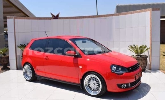 Comprar Usado Volkswagen Polo Vermelho Carro em Maputo em Maputo Comprar Usado Volkswagen Polo Vermelho Carro em Maputo em Maputo