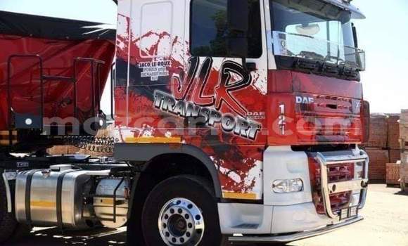 Comprar Usado DAF CF Vermelho Caminhão em Maputo em Maputo Comprar Usado DAF CF Vermelho Caminhão em Maputo em Maputo