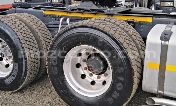 Comprar Usado Scania R420 Branco Caminhão em Maputo em Maputo Comprar Usado Scania R420 Branco Caminhão em Maputo em Maputo