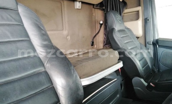 Comprar Usado Scania R420 Branco Caminhão em Maputo em Maputo Comprar Usado Scania R420 Branco Caminhão em Maputo em Maputo