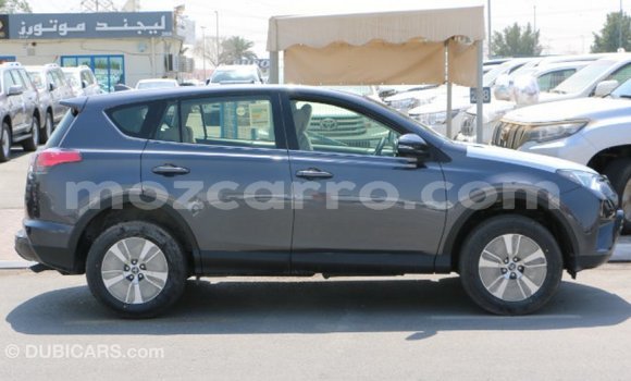 Comprar Importar Toyota RAV4 De outros Carro em Import - Dubai em Cabo Delgado Comprar Importar Toyota RAV4 De outros Carro em Import - Dubai em Cabo Delgado