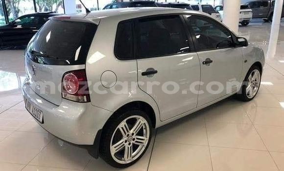 Comprar Usado Volkswagen Polo Prata Carro em Maputo em Maputo Comprar Usado Volkswagen Polo Prata Carro em Maputo em Maputo