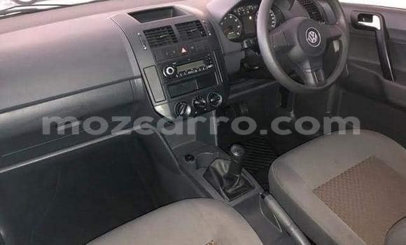 Comprar Usado Volkswagen Polo Prata Carro em Maputo em Maputo Comprar Usado Volkswagen Polo Prata Carro em Maputo em Maputo
