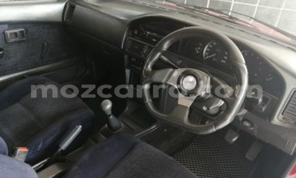 Tenga Tsaru Toyota Corolla Tsvuku Mota in Maputo in Maputo Tenga Tsaru Toyota Corolla Tsvuku Mota in Maputo in Maputo