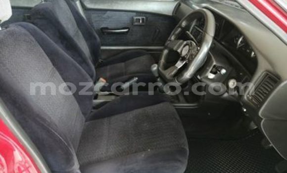 Tenga Tsaru Toyota Corolla Tsvuku Mota in Maputo in Maputo Tenga Tsaru Toyota Corolla Tsvuku Mota in Maputo in Maputo
