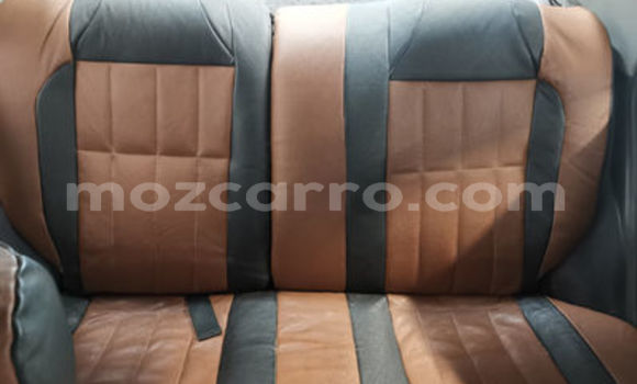 Tenga Tsaru Toyota Corolla Tsvuku Mota in Maputo in Maputo Tenga Tsaru Toyota Corolla Tsvuku Mota in Maputo in Maputo