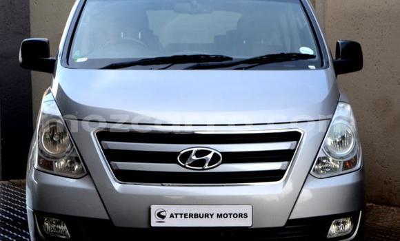 Tenga Tsaru Hyundai H1 Sirivha Mota in Maputo in Maputo Tenga Tsaru Hyundai H1 Sirivha Mota in Maputo in Maputo