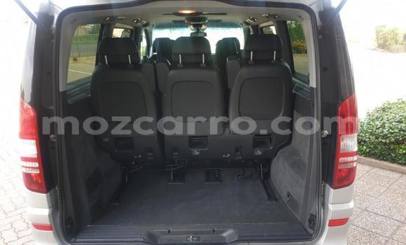 Tenga Tsaru Mercedes‒Benz Viano Sirivha Mota in Maputo in Maputo Tenga Tsaru Mercedes‒Benz Viano Sirivha Mota in Maputo in Maputo