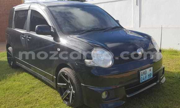 Nunua Mpya Toyota Sienta Nyeusi Gari ndani ya Maputo nchini Maputo