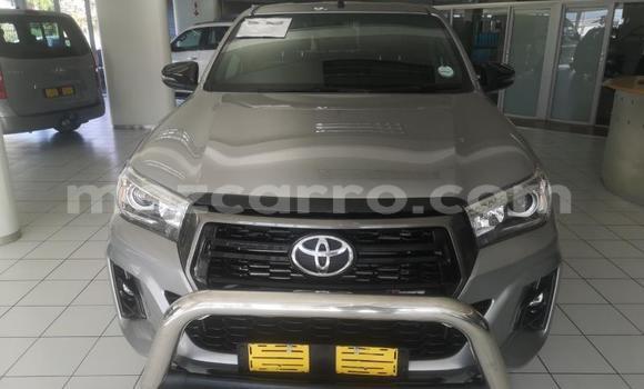 Tenga Tsaru Toyota Hilux Sirivha Mota in Beira in Sofala Tenga Tsaru Toyota Hilux Sirivha Mota in Beira in Sofala