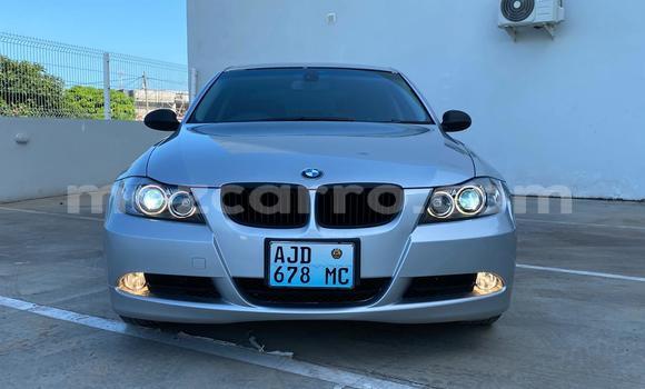 Comprar Usado BMW 3-Series Prata Carro em Maputo em Maputo