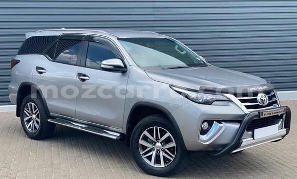 Buy Used Toyota Fortuner Silver Car in Gilé in Zambezia