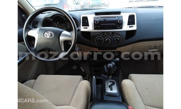 Comprar Importar Toyota Fortuner Branco Carro em Import - Dubai em Cabo Delgado Comprar Importar Toyota Fortuner Branco Carro em Import - Dubai em Cabo Delgado
