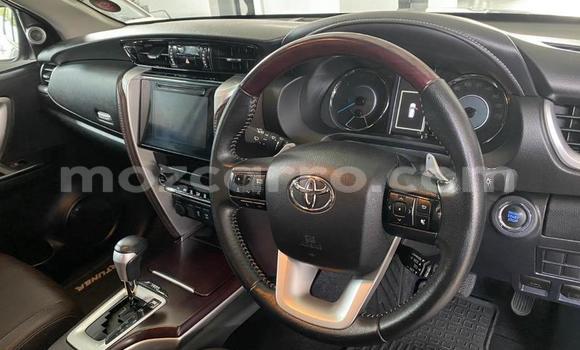 Buy Used Toyota Fortuner Silver Car in Gilé in Zambezia Buy Used Toyota Fortuner Silver Car in Gilé in Zambezia