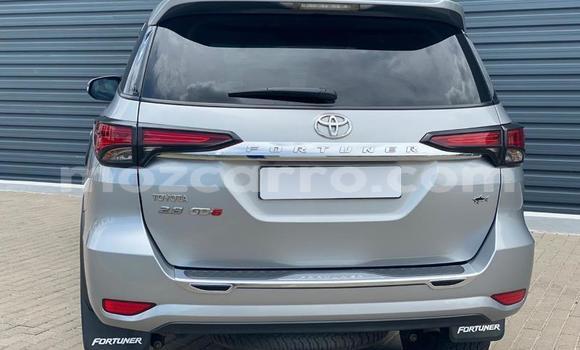 Buy Used Toyota Fortuner Silver Car in Gilé in Zambezia Buy Used Toyota Fortuner Silver Car in Gilé in Zambezia