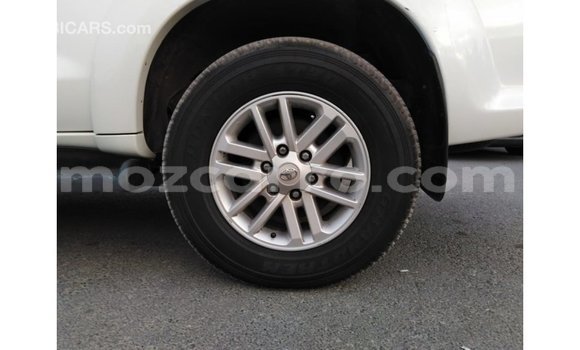 Comprar Importar Toyota Fortuner Branco Carro em Import - Dubai em Cabo Delgado Comprar Importar Toyota Fortuner Branco Carro em Import - Dubai em Cabo Delgado