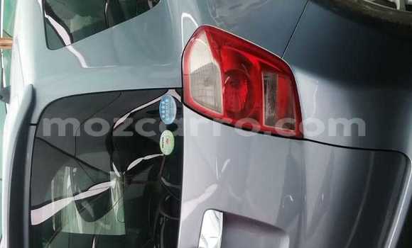 Comprar Importar Toyota Ractis Prata Carro em Maputo em Maputo Comprar Importar Toyota Ractis Prata Carro em Maputo em Maputo