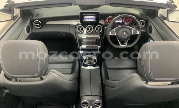 Tenga Tsaru Mercedes‒Benz C-Class Chena Mota in Maputo in Maputo Tenga Tsaru Mercedes‒Benz C-Class Chena Mota in Maputo in Maputo