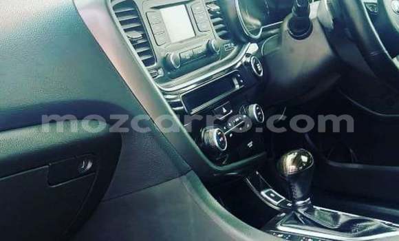 Comprar Novo Kia Optima Branco Carro em Maputo em Maputo Comprar Novo Kia Optima Branco Carro em Maputo em Maputo