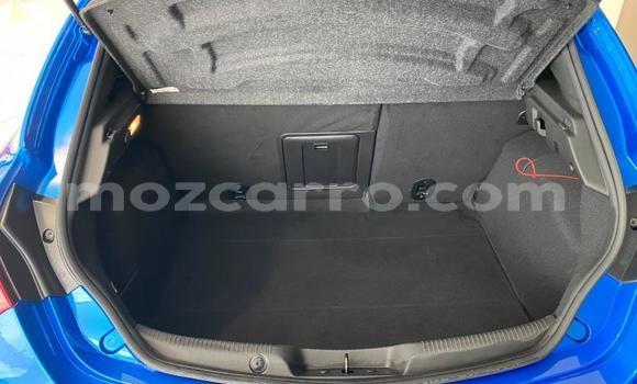 Comprar Usado Alfa Romeo Giulietta Azul Carro em Maputo em Maputo Comprar Usado Alfa Romeo Giulietta Azul Carro em Maputo em Maputo