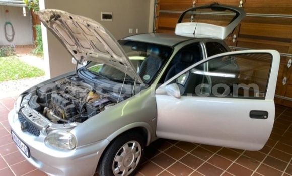 Tenga Tsaru Opel Corsa Sirivha Mota in Zumbo in Tete Tenga Tsaru Opel Corsa Sirivha Mota in Zumbo in Tete